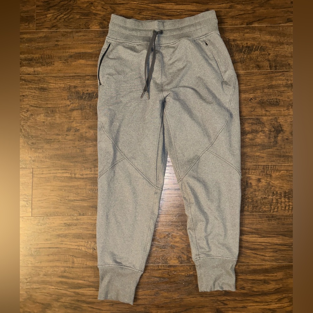 Lulu lemon joggers